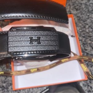 Brand New. Don’t wear belts.